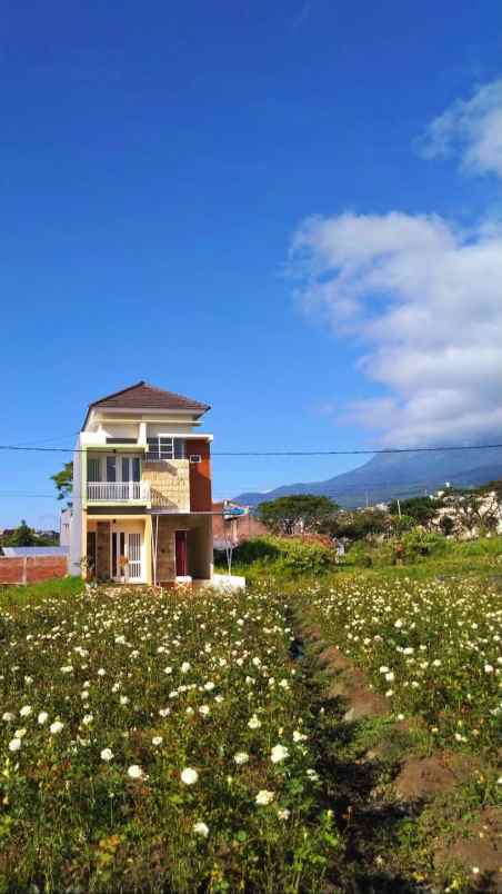 dijual rumah perum ratimaya sisir kec batu