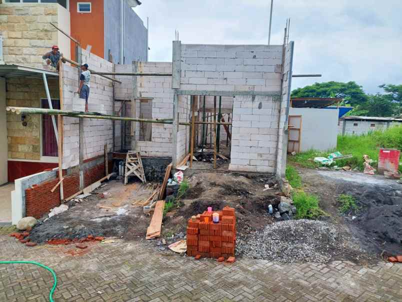 dijual rumah perum ratimaya sisir kec batu