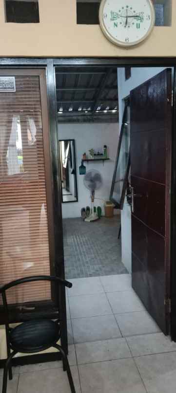 dijual rumah perum toyomarto indah