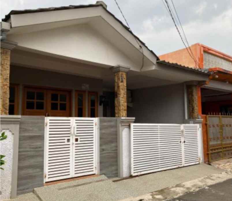 dijual rumah perumahan bumi karawaci