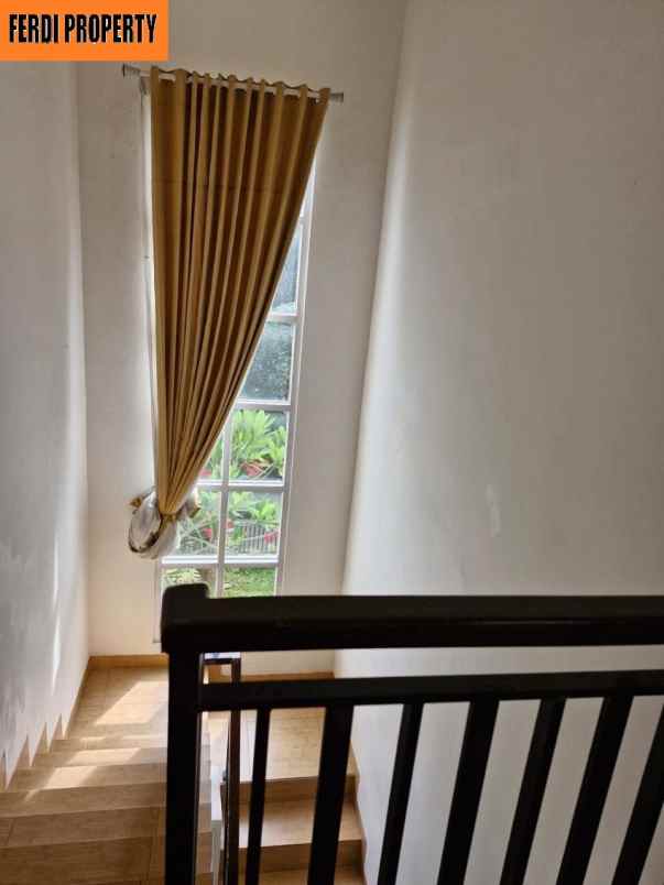 dijual rumah perumahan citra gran cibubur