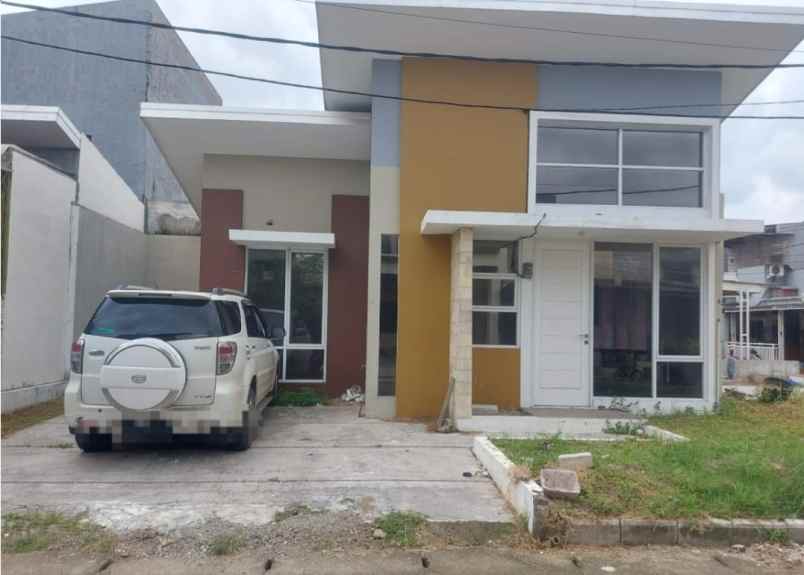 dijual rumah perumahan duta indah