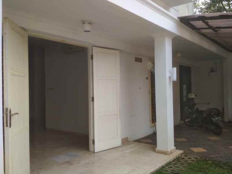 dijual rumah perumahan pancoran