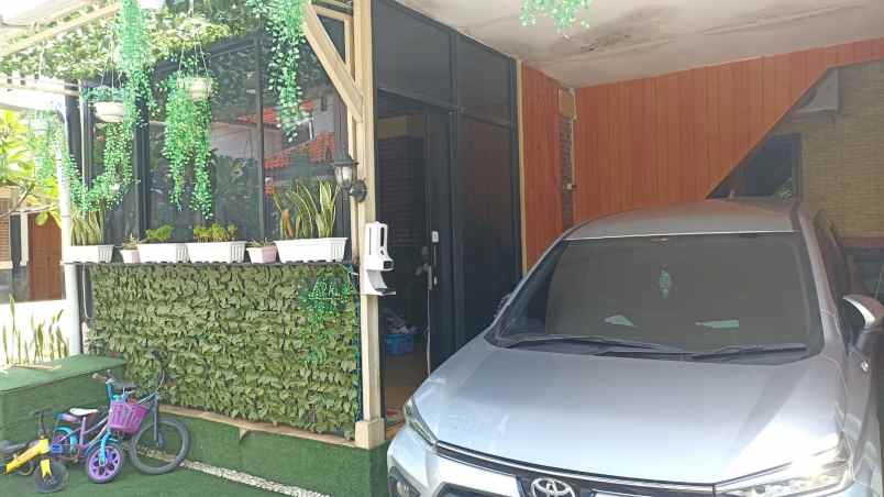 dijual rumah perumahan puri kintamani