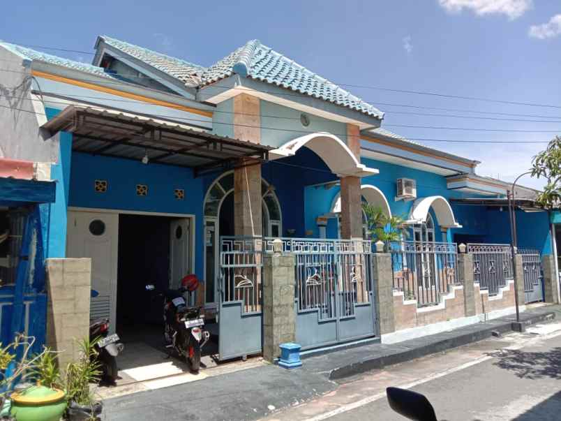 dijual rumah perumahan tirta indah