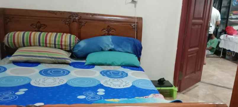 dijual rumah perumahan villa indah