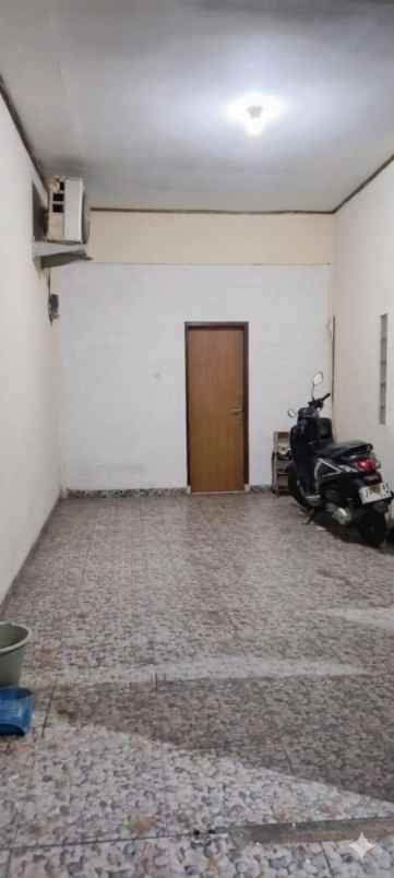 dijual rumah perumahan villa indah