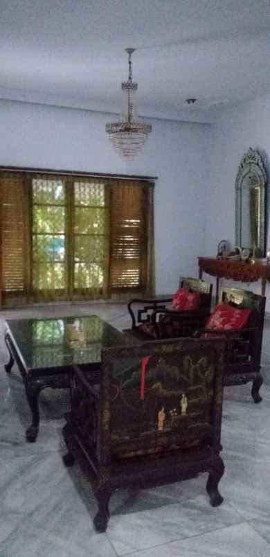 dijual rumah petukangan