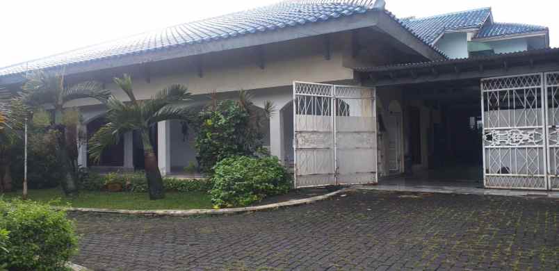 dijual rumah petukangan