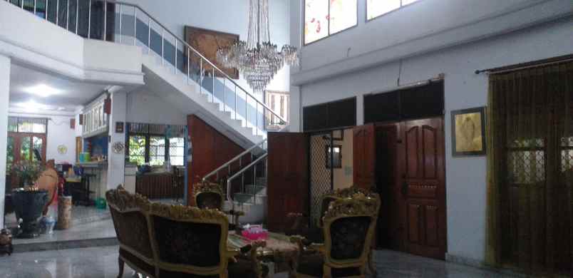 dijual rumah petukangan