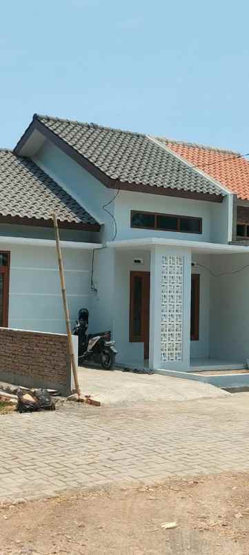 dijual rumah plempungan bolon colomadu