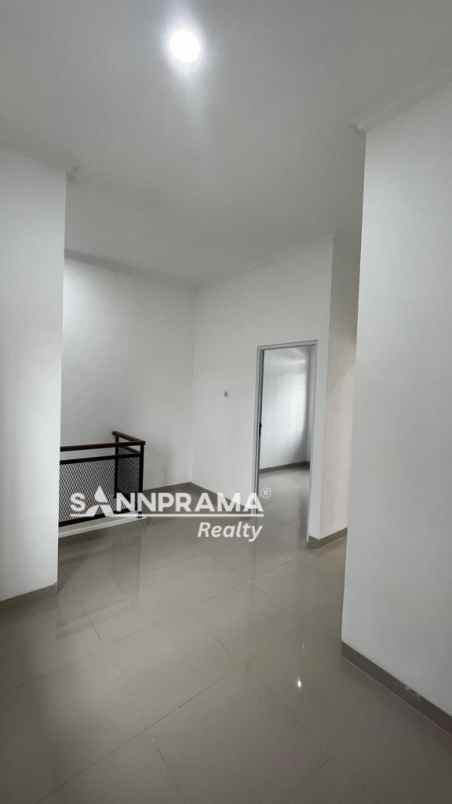 dijual rumah pondok benda