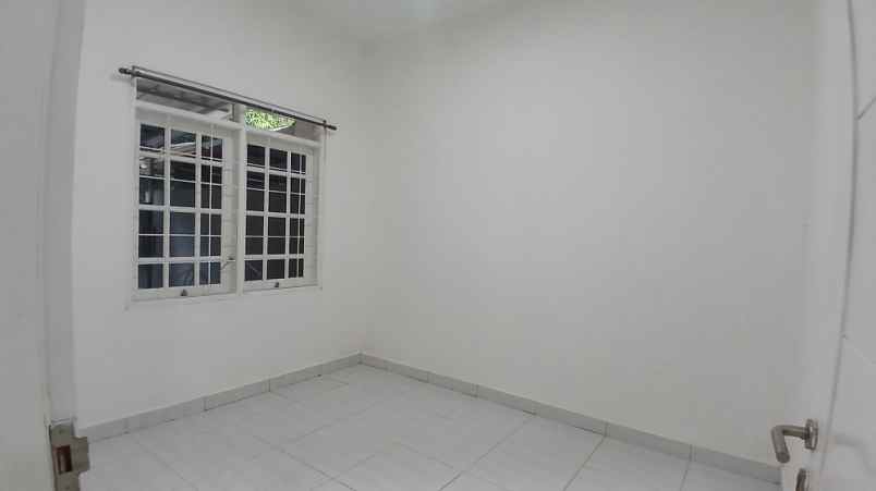 dijual rumah pondok gading utama kelapa