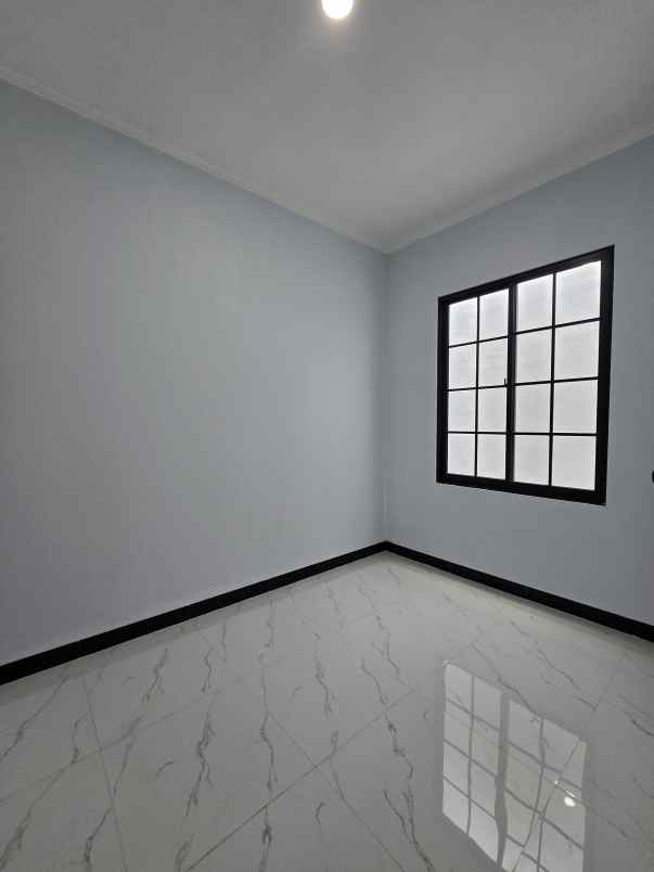 dijual rumah pondok kelapa jaktim