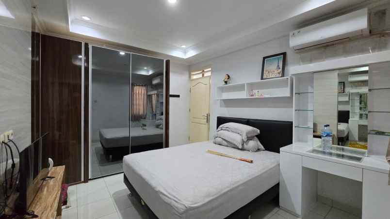 dijual rumah poris indah full furnished tangerang