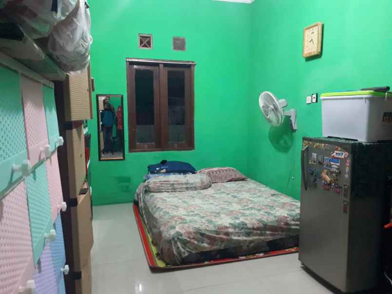 dijual rumah posisi hook dan lokasi strategis