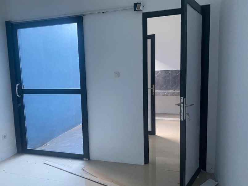 dijual rumah pratista antapani bandung