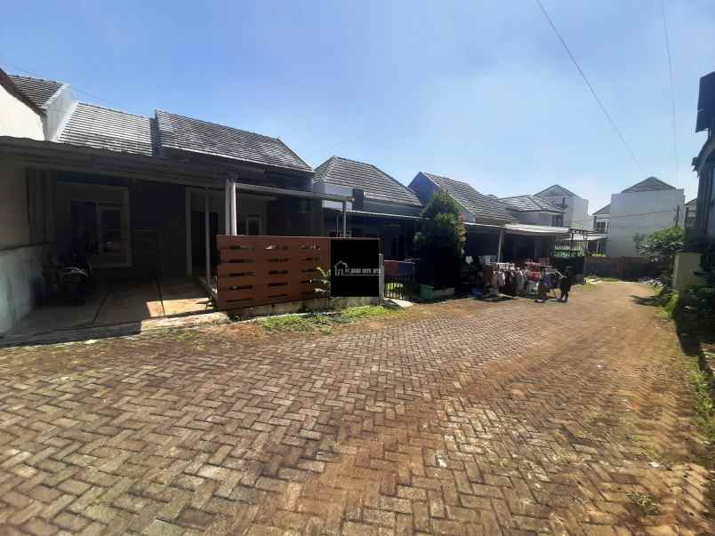 dijual rumah pudakpayung banyumanik