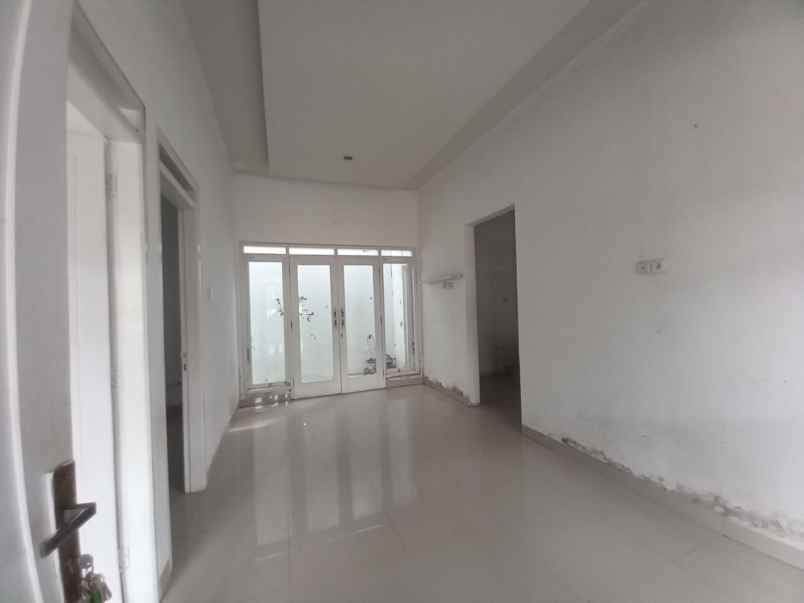 dijual rumah riungbandung