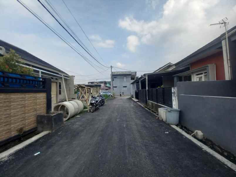 dijual rumah riungbandung