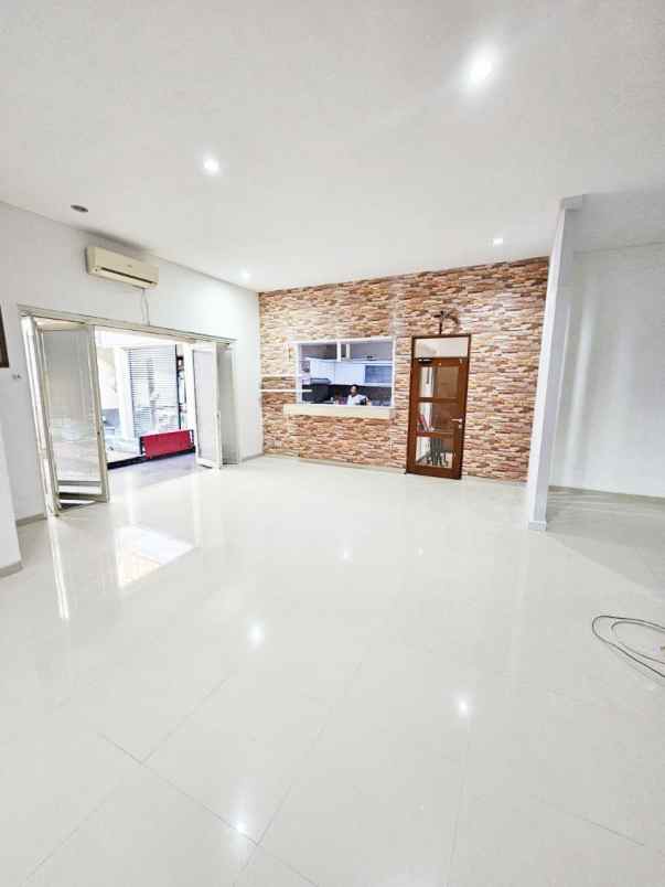 dijual rumah rumah semalang indah masuk