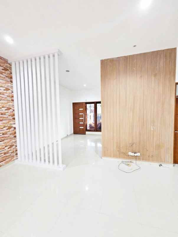 dijual rumah rumah semalang indah masuk