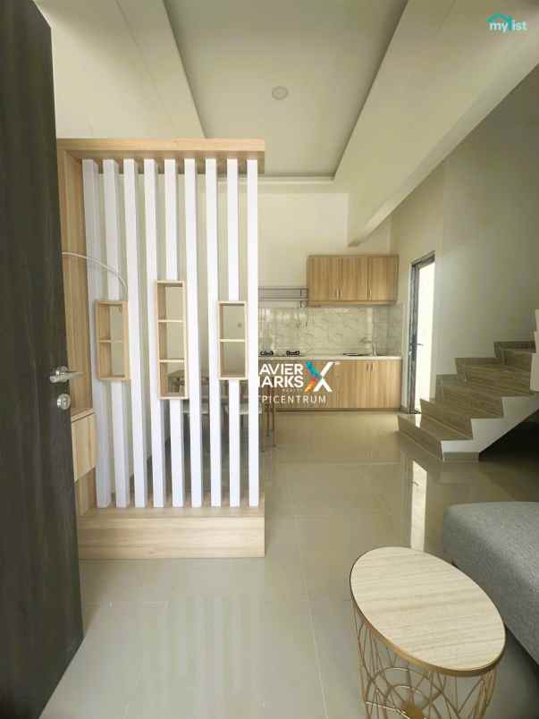 dijual rumah rungkut modern