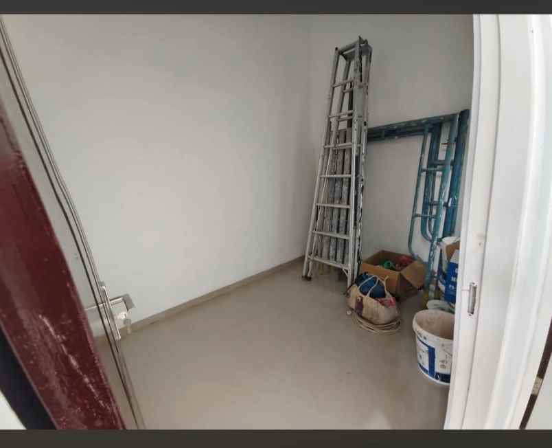 dijual rumah rungkut surabaya