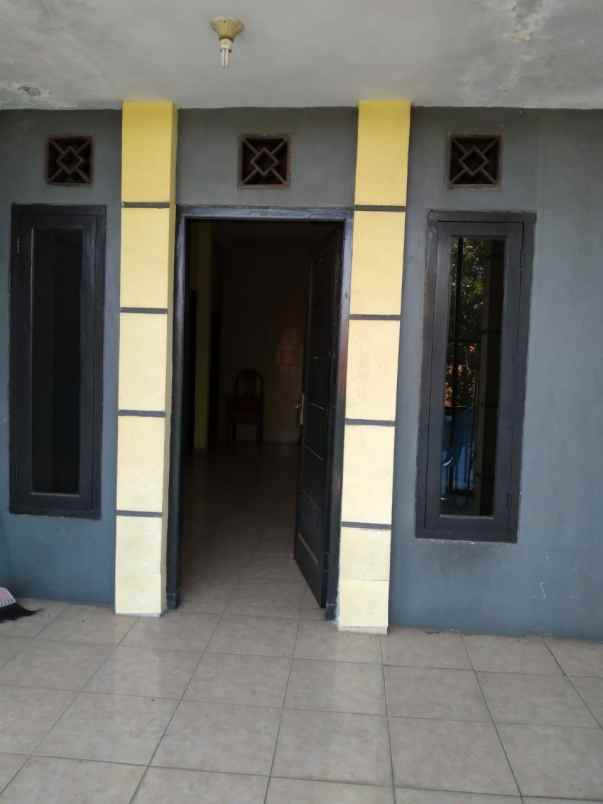 dijual rumah sidokare indah