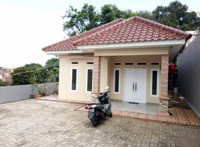 dijual rumah sip 185