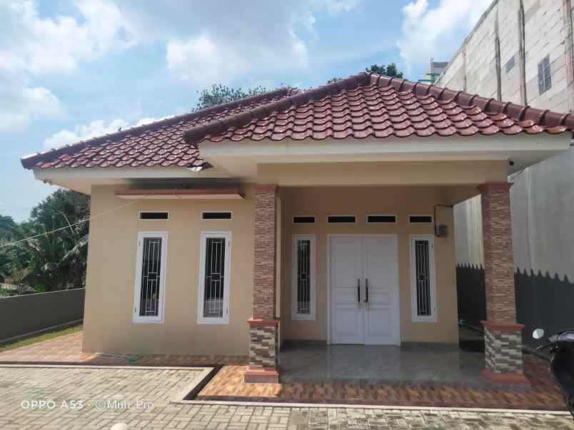 dijual rumah sip 185