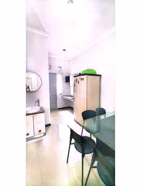 dijual rumah sukolilo dian regency 2