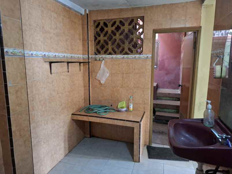 dijual rumah sumbersari