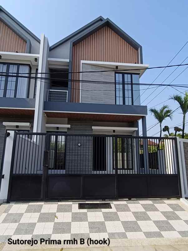 dijual rumah sutorejo prima selatan