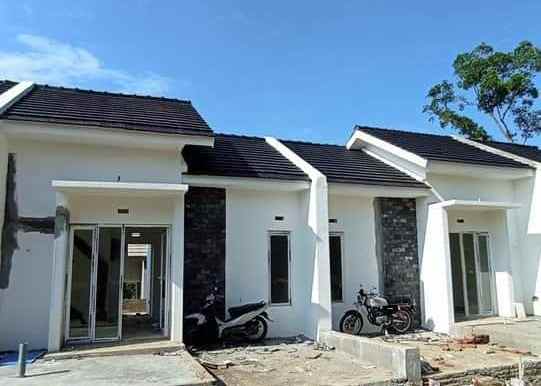 dijual rumah tajinan