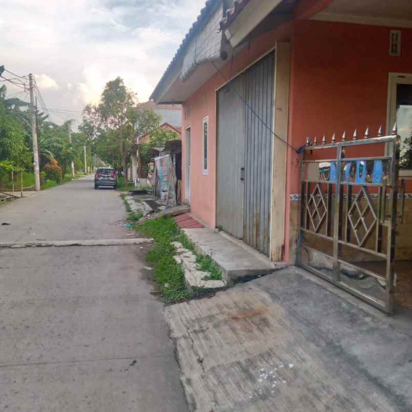 dijual rumah talaga bestari tangerang