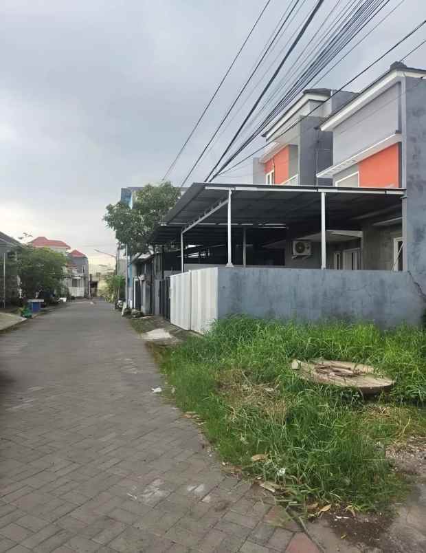 dijual rumah tambak medokan ayu