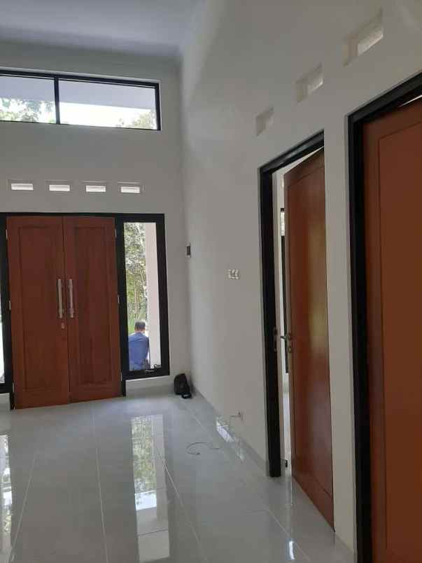 dijual rumah temuwuh lor balecatur kec