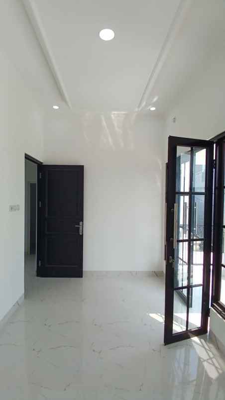 dijual rumah tirtajaya 5 menit stasiun