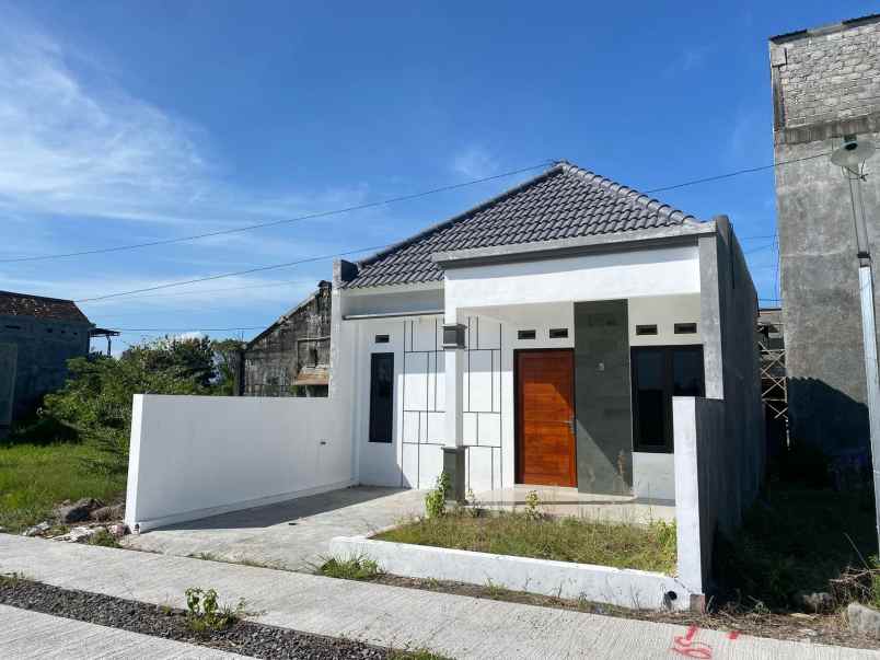 dijual rumah trunuh klaten selatan klaten