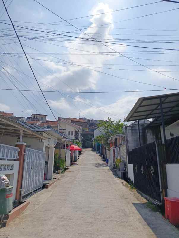 dijual rumah ujungberung