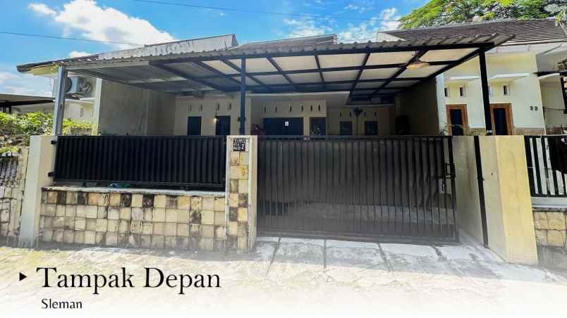 dijual rumah utara perum merapi view rt