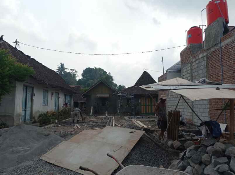 dijual rumah wedomartani