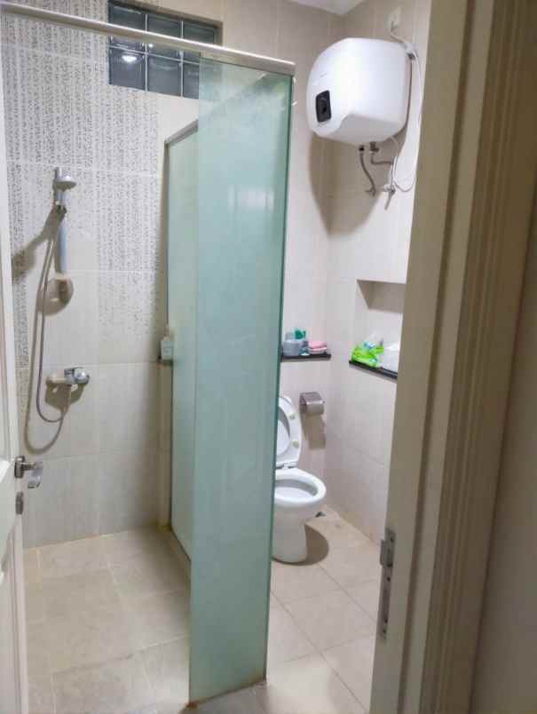 dijual rumah wisata bukit mas palais de