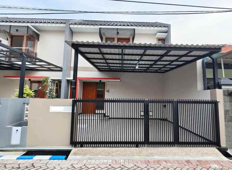dijual rumah wisma bungurasih