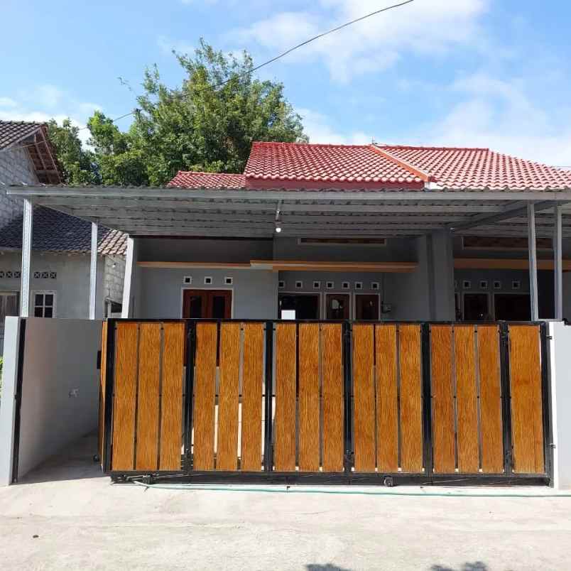 dijual rumah wonolelo widodomartani