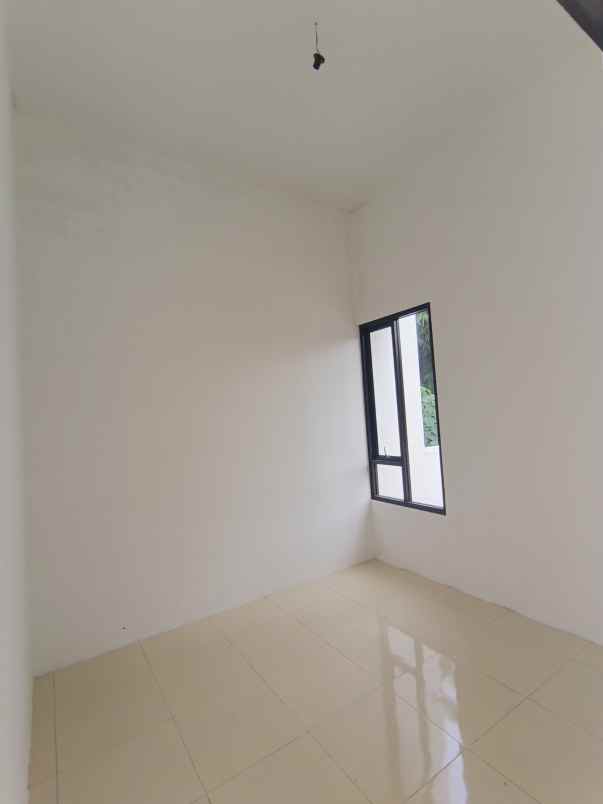 dijual rumah wonolopo