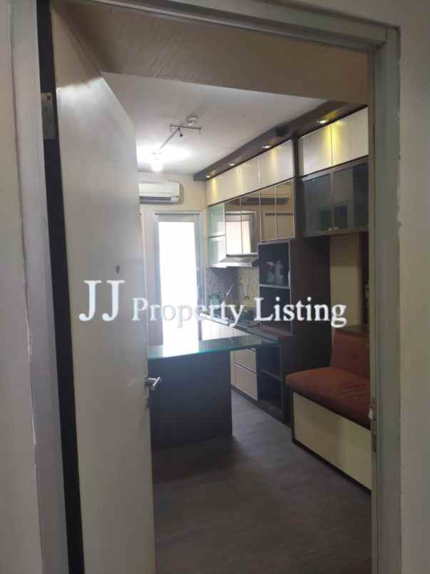 dijual sebuah apartment 2br baywalk pluit