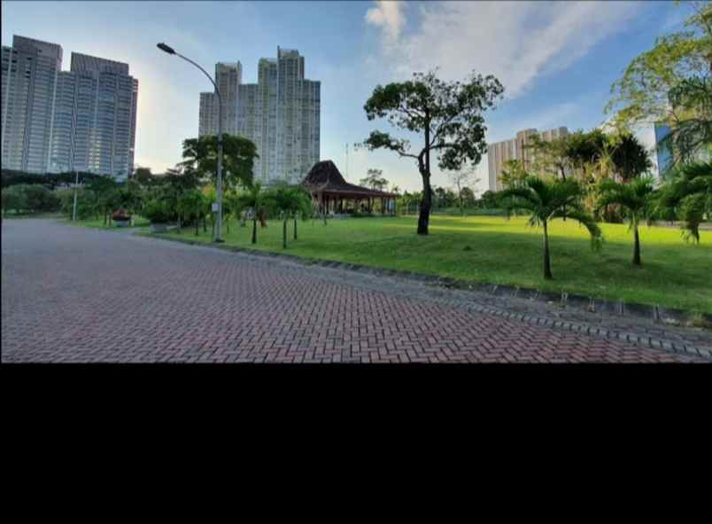 dijual tanah jalan bukit darmo golf