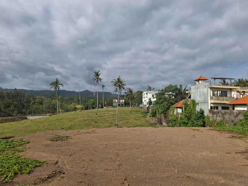 dijual tanah jalan pantai balian